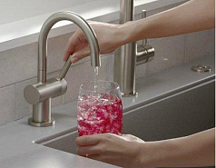 Кран горячей и холодной воды InSinkErator AquaHot F-HC3300BC