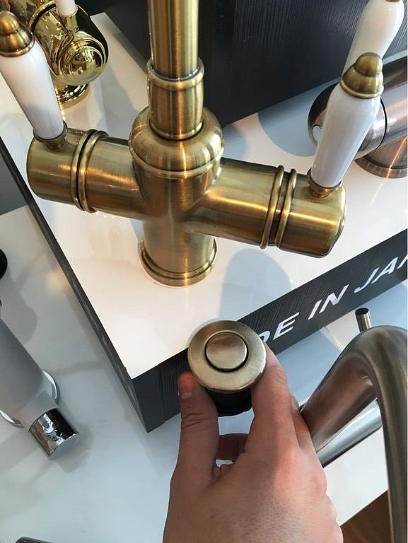 Кнопка пневматического управления InSinkErator Brushed Bronze preview 2